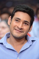 Mahesh Photos at SVSC 3 Platinum Disc